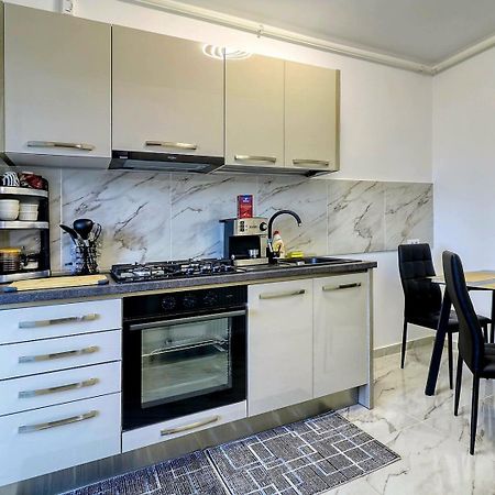 Luxury Apartament Bükreş Dış mekan fotoğraf